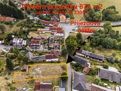 Stavební pozemek se schváleným stavebním záměrem 875 m2 Záhoří u Chrobol
