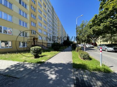 Prodej slunného bytu 3+1 s balkonem, družstevní vlastnictví, 83,49 m2, U Trojice, České Budějovice