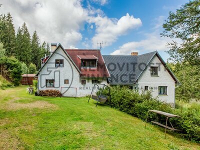 Prodej souboru dvou rekreačních chat, osada Vřesná, obec Frymburk, okr. Český Krumlov